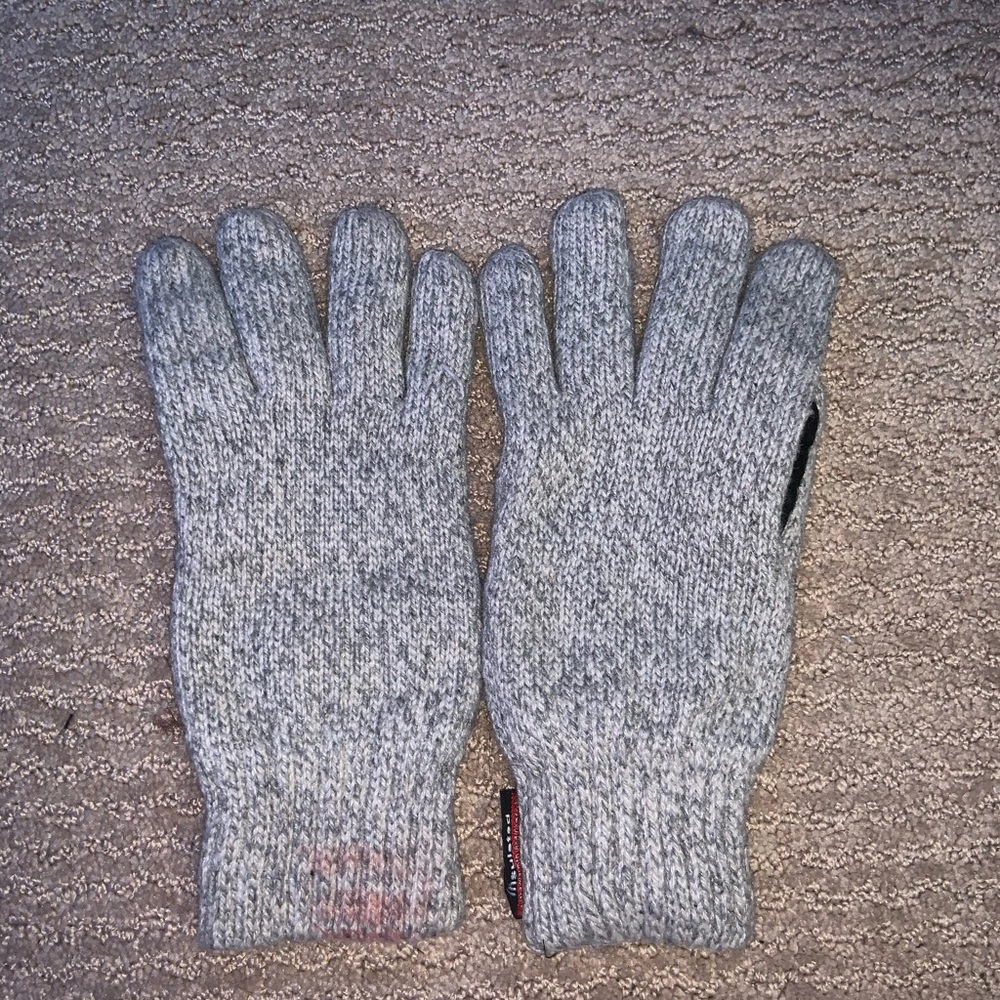 Gloves - Picture 4 of 5
